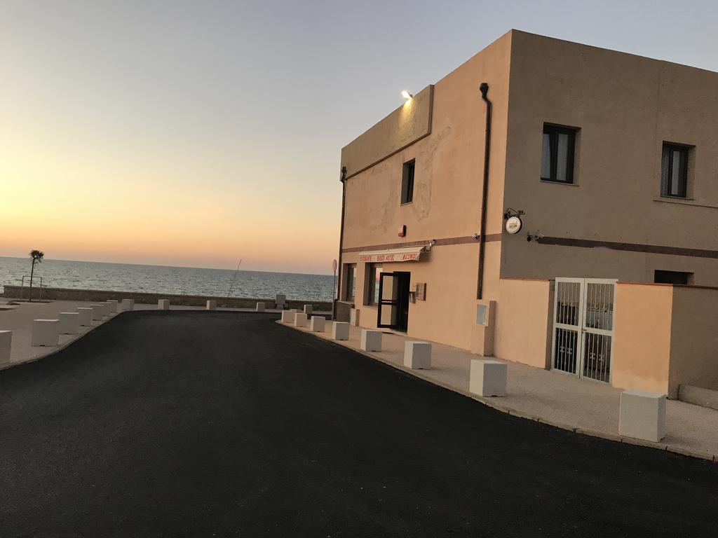 Buddi Hotel Platamona Extérieur photo