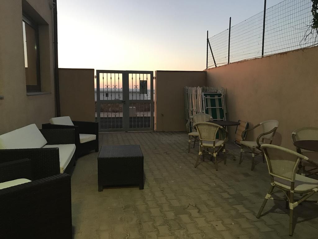 Buddi Hotel Platamona Extérieur photo