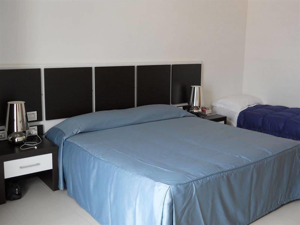 Buddi Hotel Platamona Extérieur photo