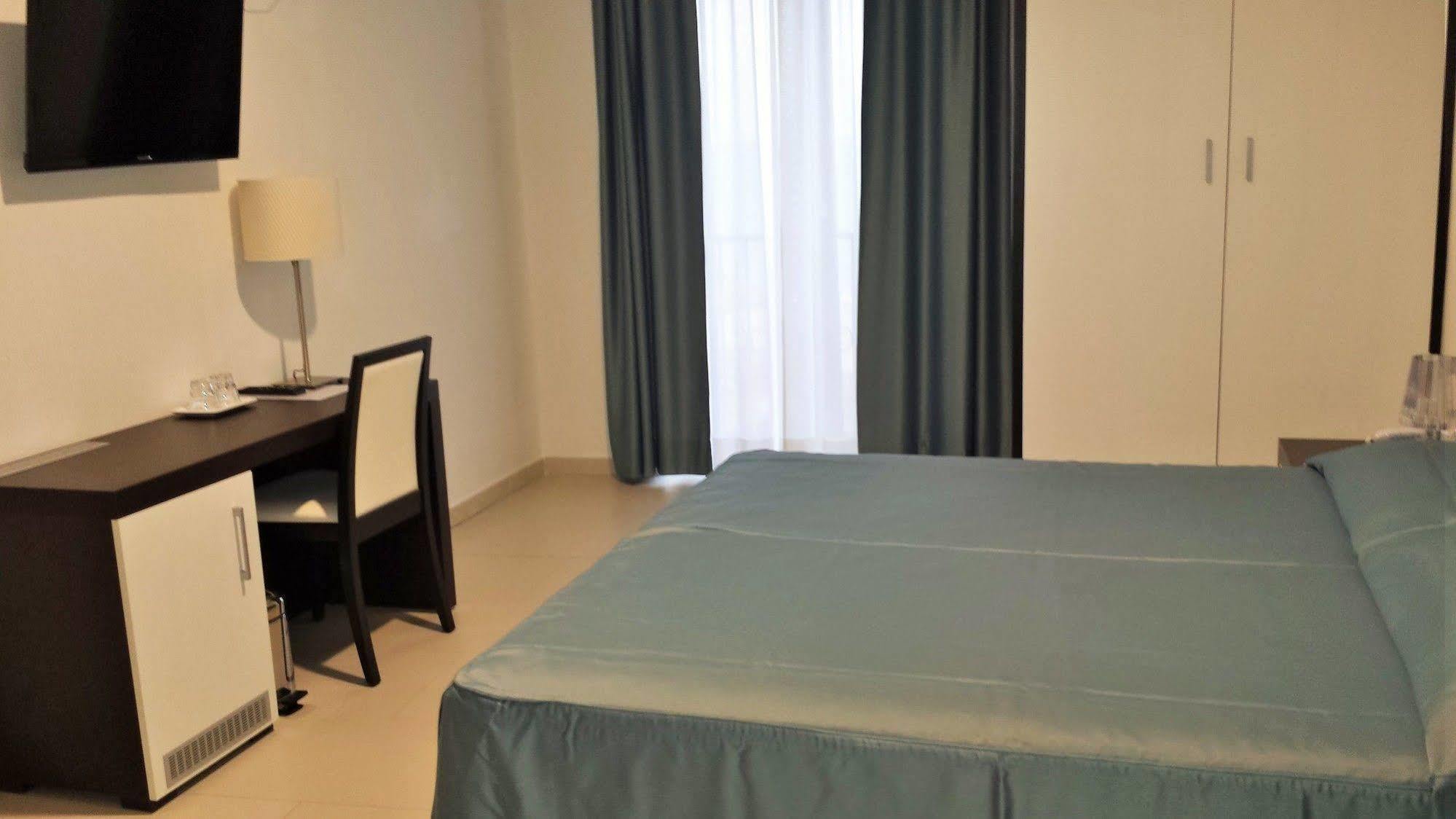 Buddi Hotel Platamona Extérieur photo